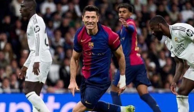 Robert Lewandowski Menjadi Mimpi Buruk Real Madrid Setelah Barceleno Benamkan Madrid 0-4 di Santiago Bernabeu dalam Laga El Clasico LaLiga pekan ke-11, Minggu (27/10/2024)