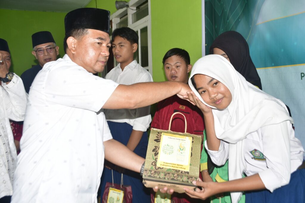 Lebaran Anak Yatim